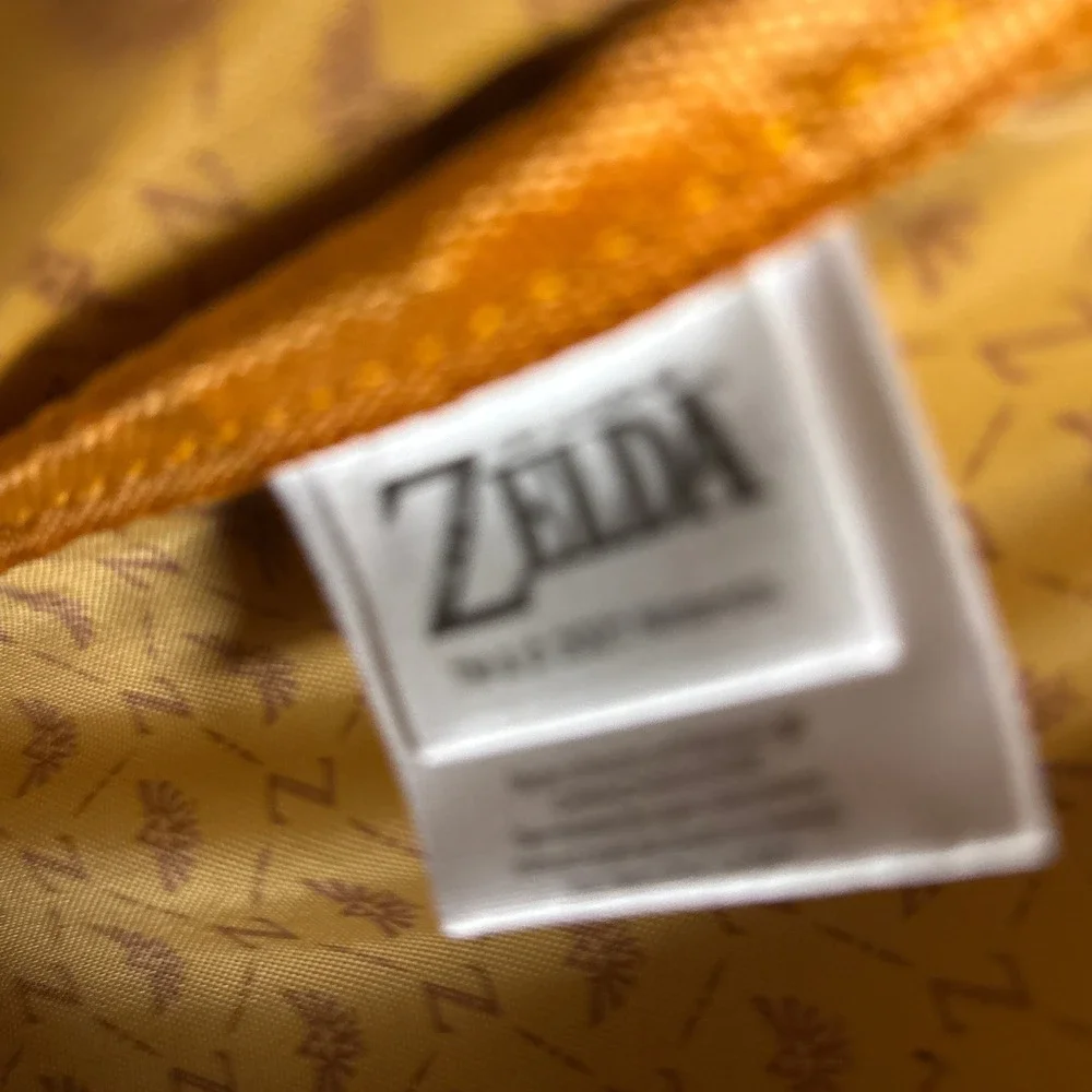Zelda Breath of the Wild Collectors Messenger Bag Bottle Sleeve Master Sword